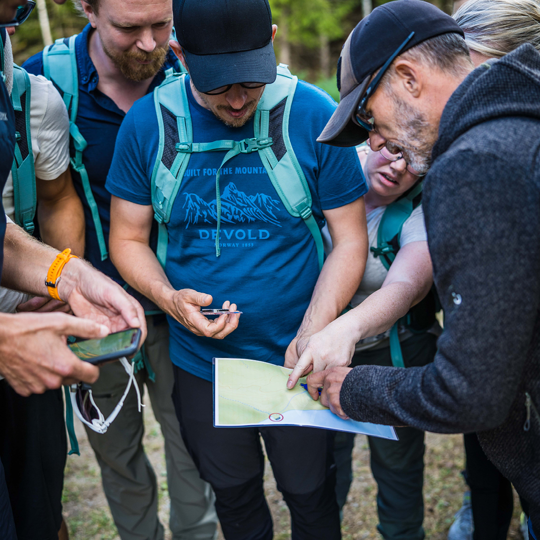 Kickoff med utendørs teambuilding og kartoppgaver – Medvind Eventbyrå